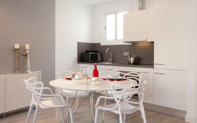 Click&Flat Seneca Suites