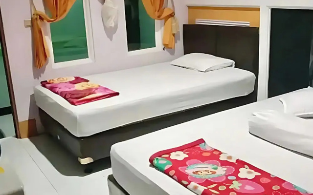Hotel Malinda Pangandaran – Guest Rooms – Pangandaran