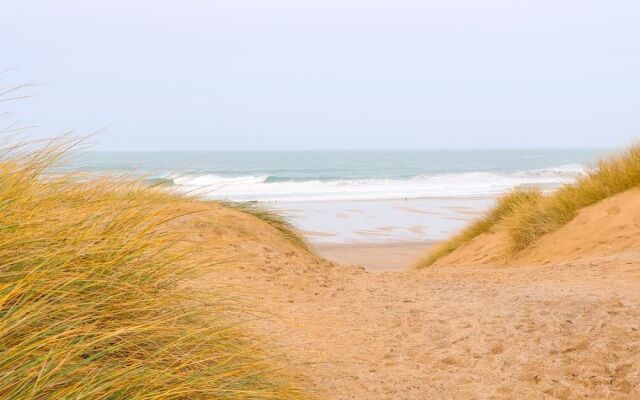 Holywell Bay View