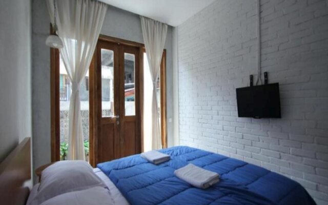 Pawon Cokelat Guesthouse