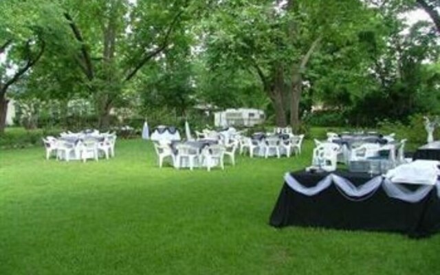 Thee Hubbell House