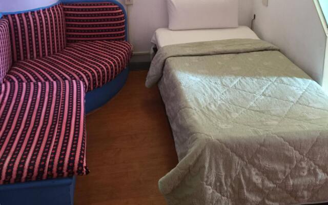 Adia Budget Hotel