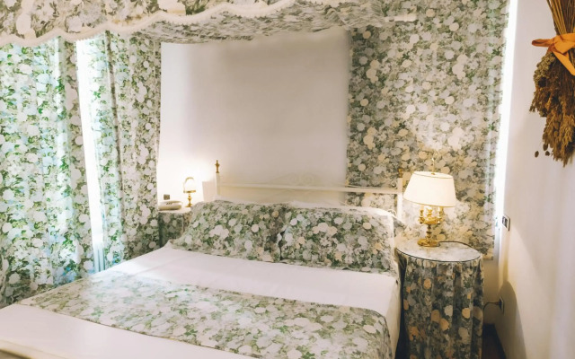 Hotel Eveline Portosole