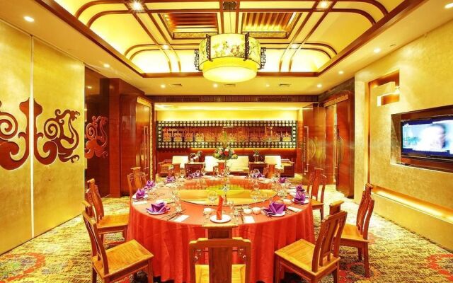 Jinan Shungeng Hillview Hotel