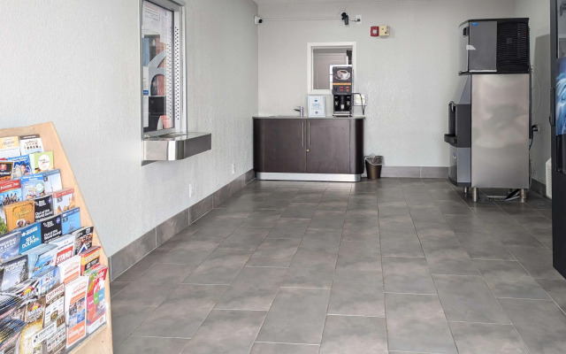 Motel 6 Victoria, TX