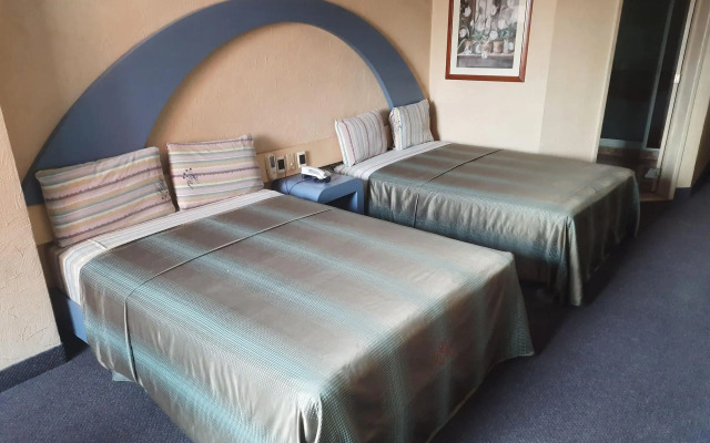 Hotel Pal