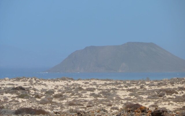 Front Line 3 bed Detached Villa With Jacuzzi