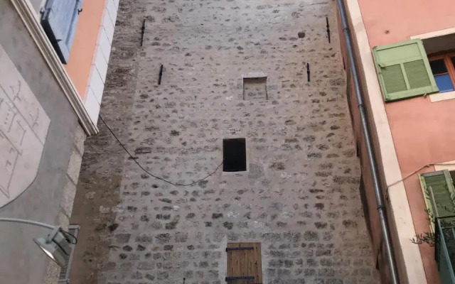 Studio Centre ville Castellane