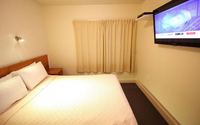 Auto Lodge Motel