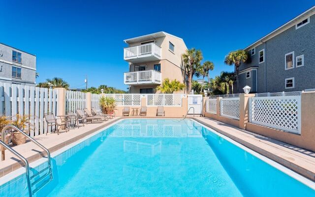 Paradise Ocean- Three Bedroom Home