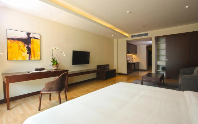 Olympia City Hotel by Dara
