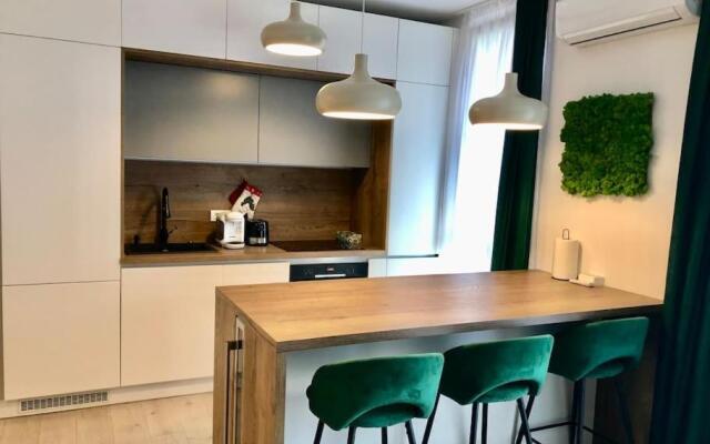 New modern apart near Center at Vivalia grand v9