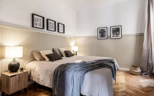 Sofia - 4 Bedrooms and Balcony in O Donell