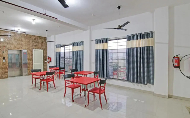 Oyo Flagship 804502 Townhouse Hotel Grand