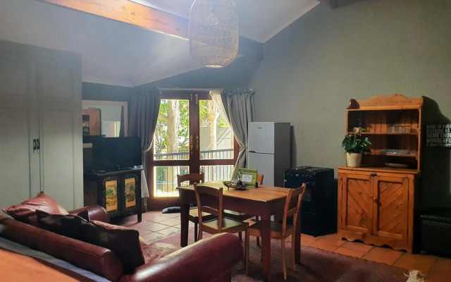 Waterhouse Guest Lodges 295 Indus Street