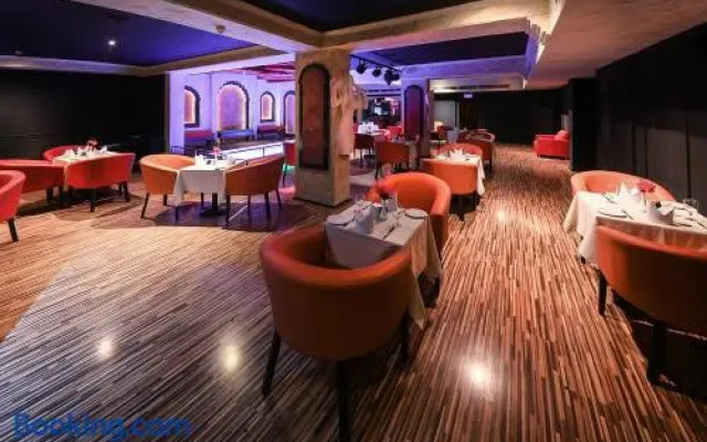 Samada Hoora Hotel And Suites