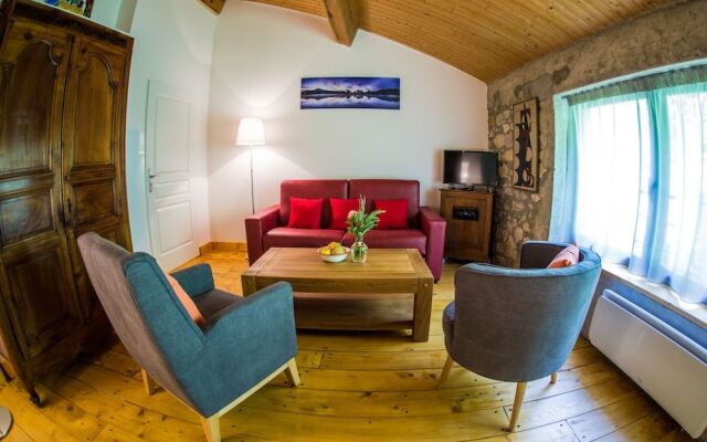 Moulin d'Entre Les Roches