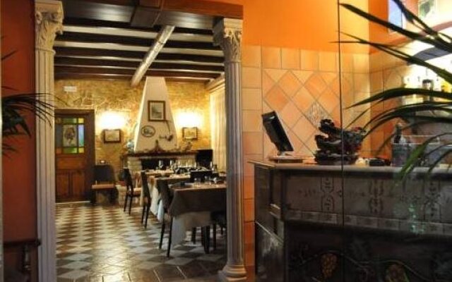 Krimar Hotel