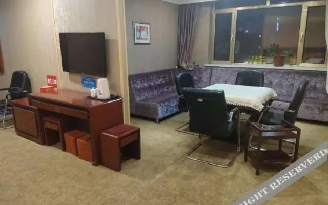 OYO Hongqiao Hotel (Wanda Plaza, Xuecheng District, Zaozhuang)