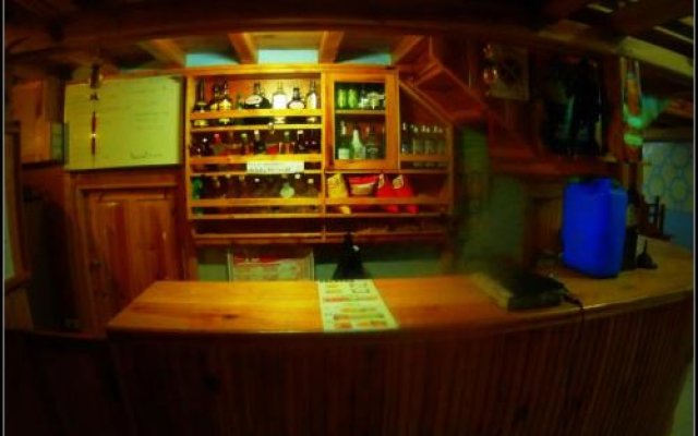 Shamrock Tavern Inn