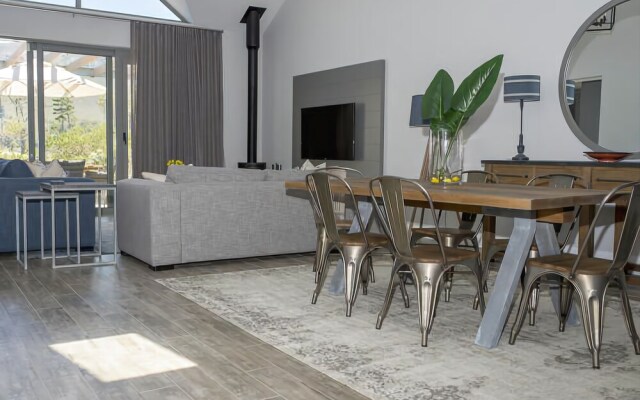Fernkloof Fairways Villa