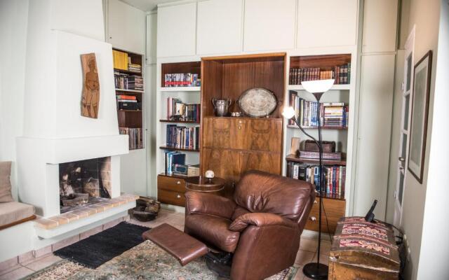 Elly's house in Athens
