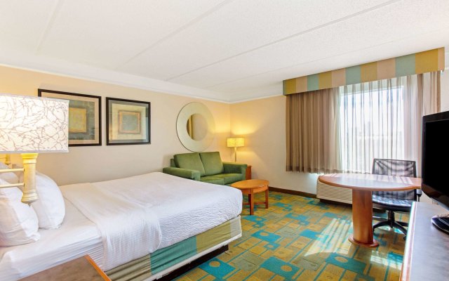 La Quinta Inn & Suites by Wyndham Orlando I Drive/Conv Ctr