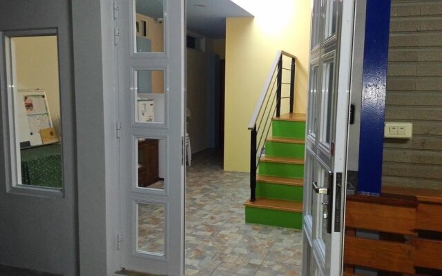Caitlyn Hostel
