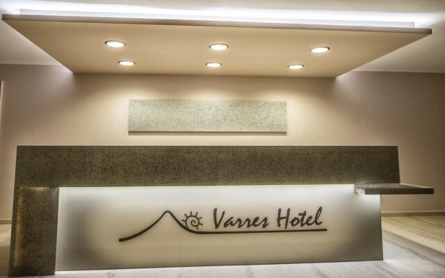 Varres Hotel