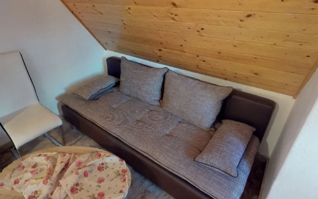Pretty Holiday Home in Bodensdorf am Ossiacher See
