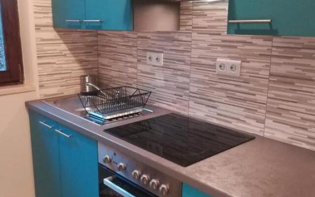 Studio apartman Arni