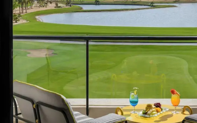 The G Einbay Golf Resort