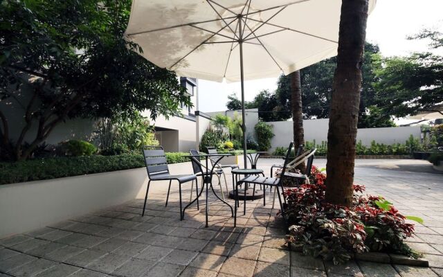 Airy Patal Senayan 2 Jakarta