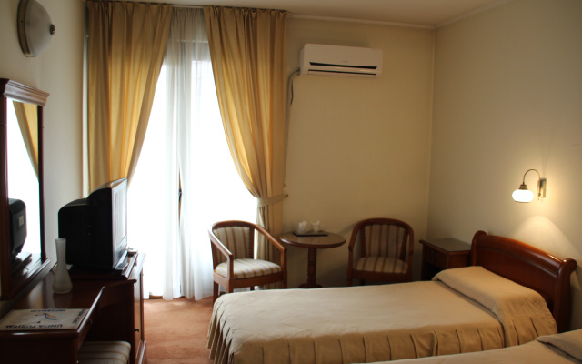 Hotel Sarmis