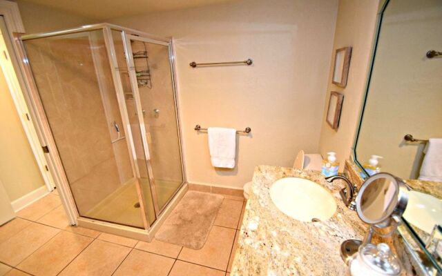 Broadmoor 1002 by RedAwning