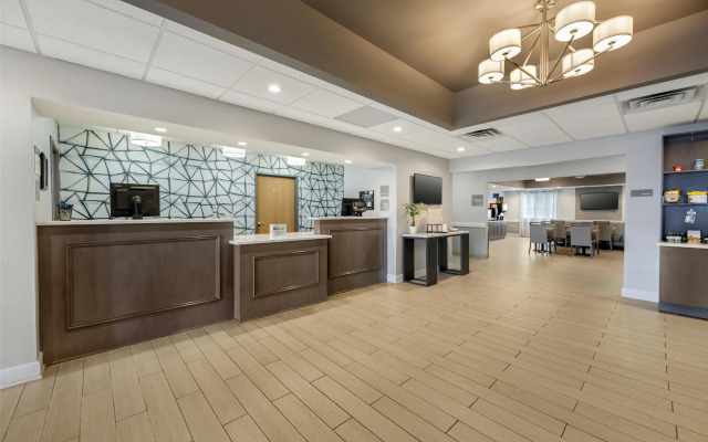 Best Western Brockport Inn & Suites