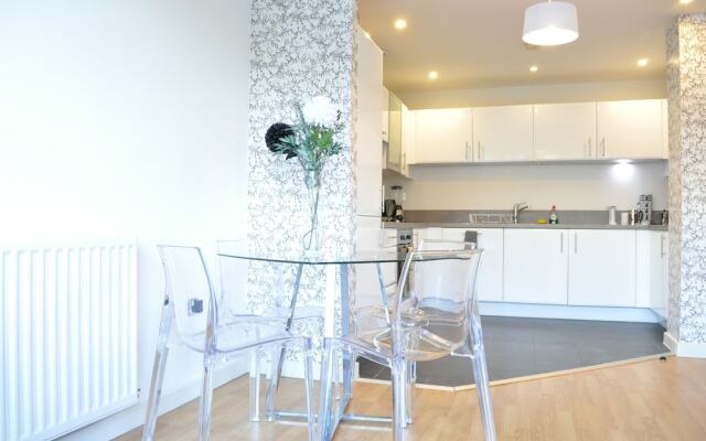 Brilliant Central Bright 1 Bed Apt in Shoreditch