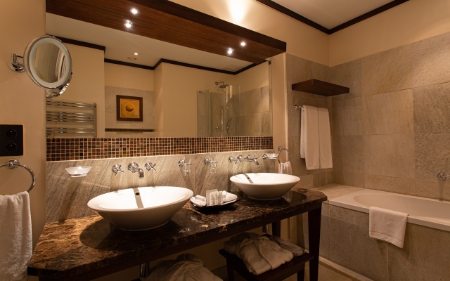Mamaison Le Regina Boutique Hotel