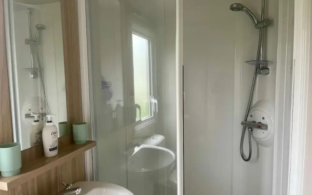Surfside Bliss - Cayton Bay Park Caravan
