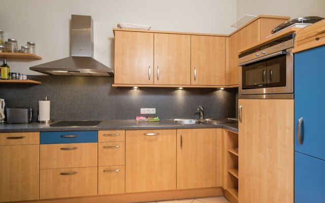 Charming Apartment in Saalbach-hinterglemm Near Ski Lift