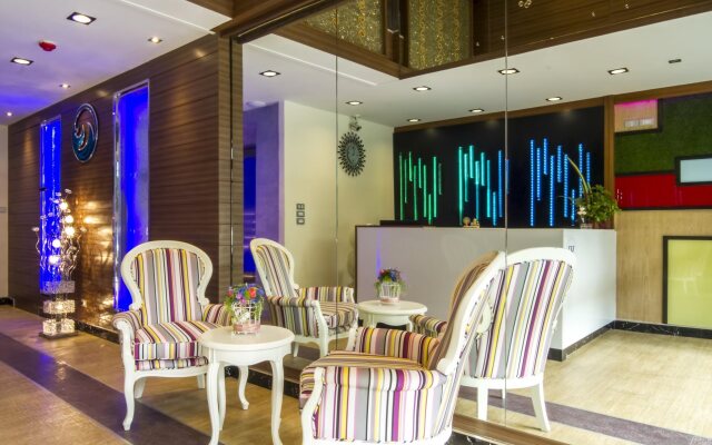 Eleven Avenue Suites