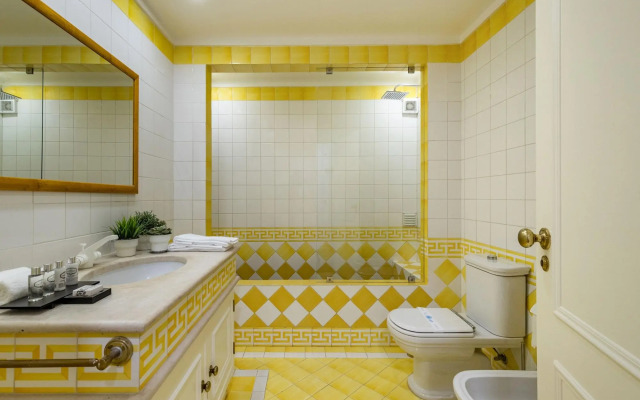 Estoril Luxury Suites & Spa