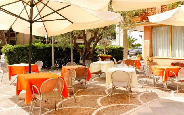 Hotel Ariston