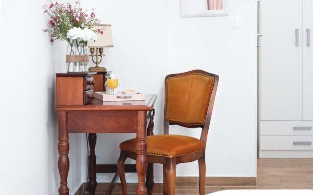 Palazzo D Apartments - One
