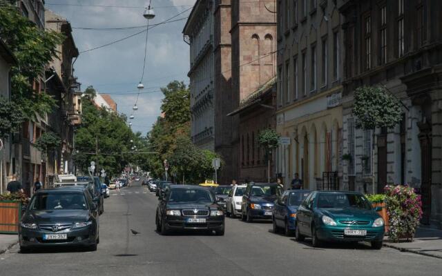 Friendly home in the center