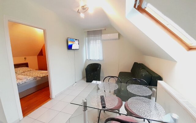 Zámor10 Apartments Keszthely