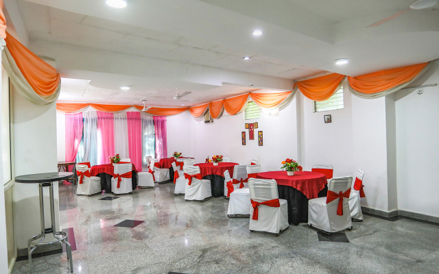 Fabhotel Aravali Suites