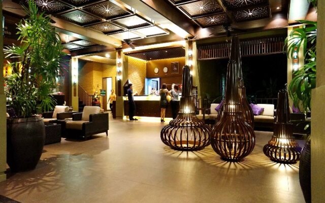 Eiamsiri Resort