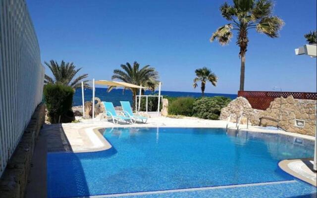 34 beach villa