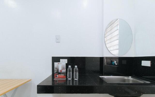 RedDoorz near SM Bicutan